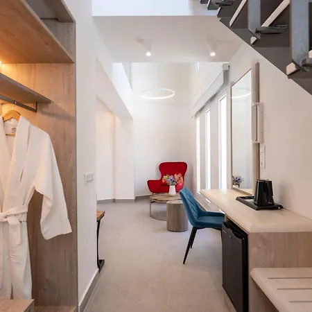 Mirablue Luxury Residences (adults Only) *