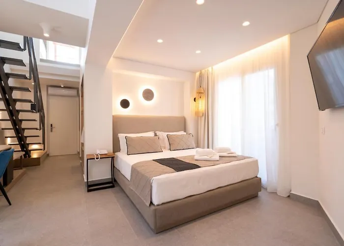 Mirablue Luxury Residences (adults Only) アパート