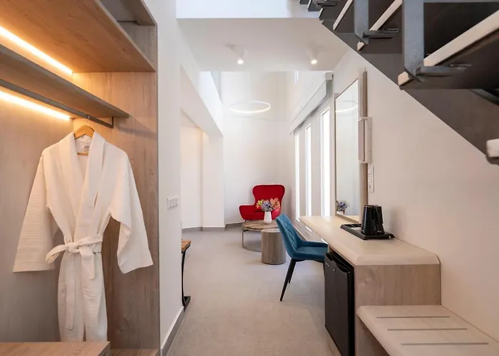 Mirablue Luxury Residences (adults Only) *