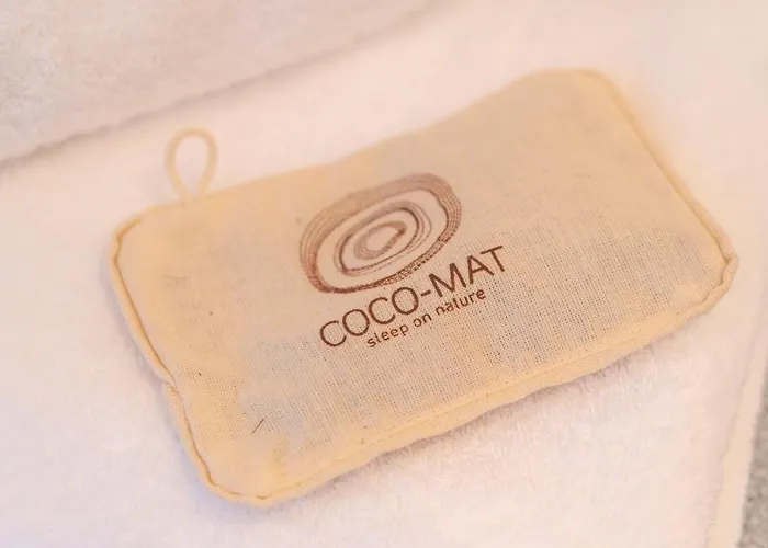 アパート Mirablue Luxury Residences (adults Only) *