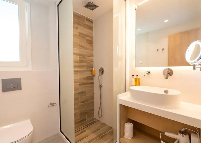 Lejlighed Mirablue Luxury Residences (adults Only)