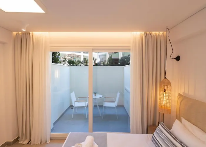 Mirablue Luxury Residences (adults Only) Lejlighed